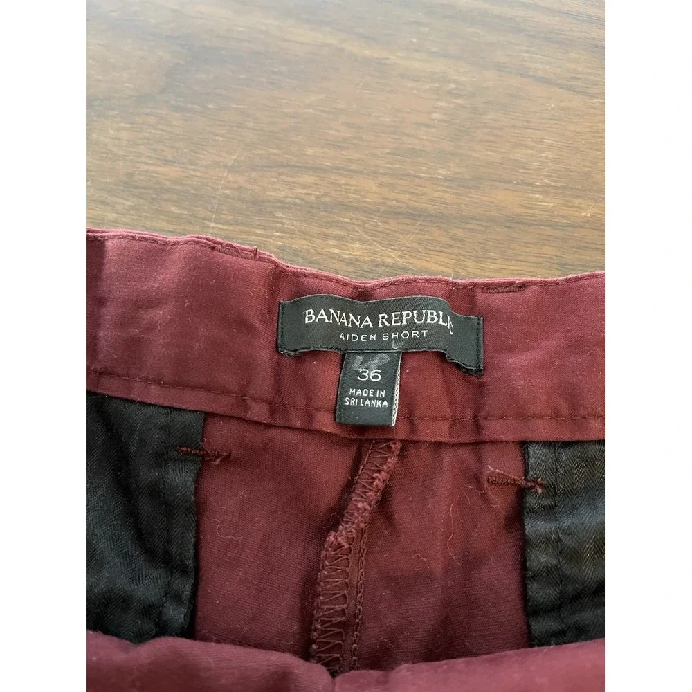 Banana Republic Men's 36 9